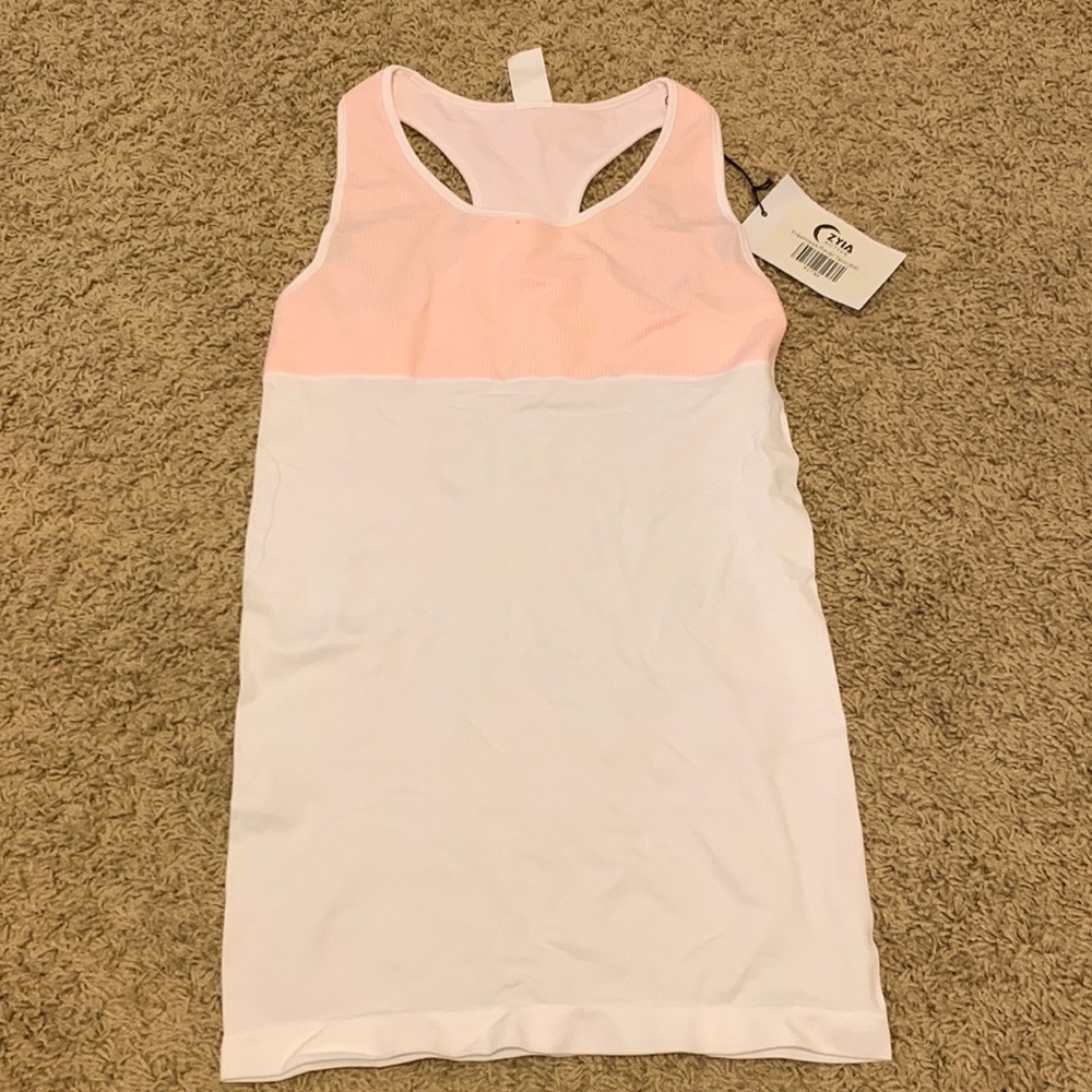 Brand new Zyia workout tank